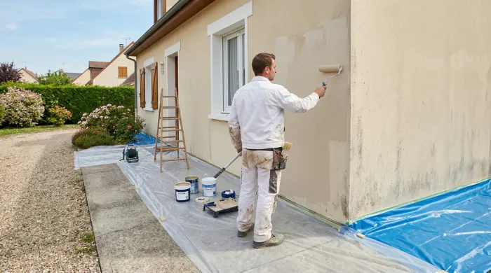 Peinture extérieure à Bouliac: facade d'immeuble fraîchement repeinte